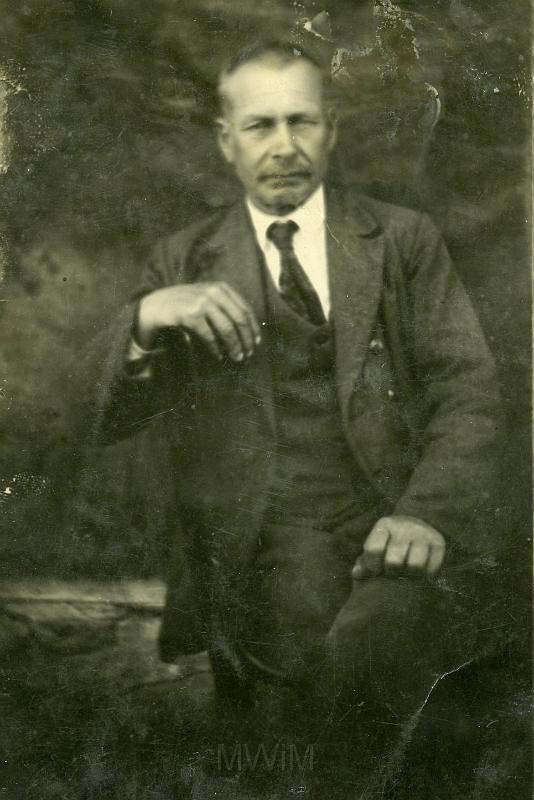 KKE 2132.jpg - Fot. Portret. Mężczyzna, lata 30-te XX wieku.